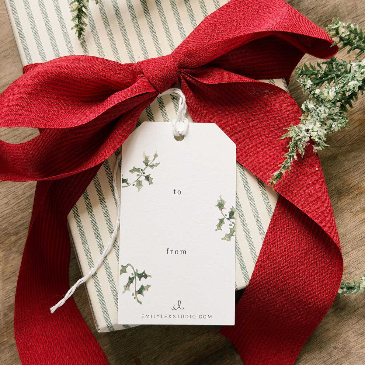 assorted classic christmas gift tags