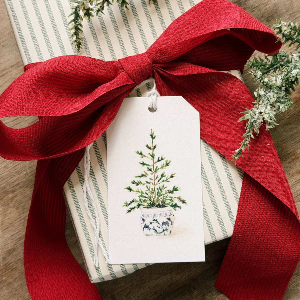 assorted classic christmas gift tags